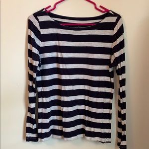 Navy basic striped tee